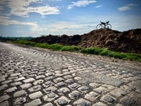 Montée du secteur d'Artres à Préseau / Haut d'Artres