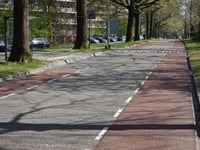 Weg achter het Bos über Valkenhuizen