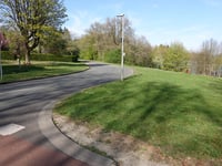 Hoogte 80 via Burgemeester Bloemersweg