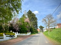 Mons-en-Pévèle über Rue du Cawoin