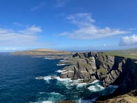 Cúm an Easpaig / Coomanaspig von Portmagee über Skellig Ring