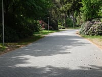 De Ruyterweg über Jan van Galenlaan