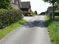 Bergstrasse von Schottheide