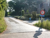 Hoolstraat über Borchtstraat