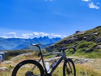 Col de la Croix-de-Fer from Barrage du Verney / Allemont