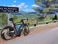 Pas du Voltigeur przez Entrechaux