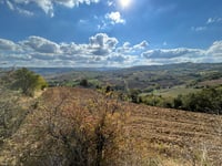 Monte l'Abate über Strada San Lorenzo Fiordinano