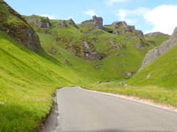 Winnats Pass depuis Castleton