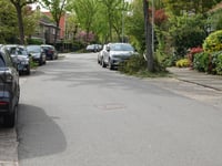 Albert Cuypstraat przez Van Ruisdaelstraat