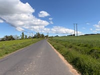 Villeneuve von Le Sablon über Marnhac