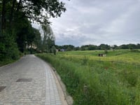 Kleine Hut via Drève Pittoresque