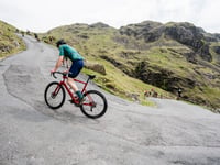 Hardknott Pass vanuit Beckfoot