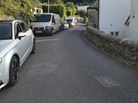 Edge Road por Ruscombe Road