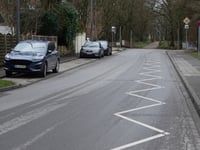 Schurzelter Strasse via Steinbergweg