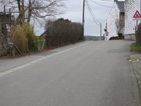 Grachtstrasse da Burg Raeren