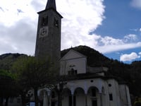 Alpe Giavine z Pontegrande przez Via Roma
