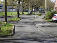 Otto-von-Hubachstrasse via Dammstrasse