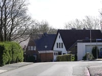 Otto-von-Hubachstrasse via Dammstrasse