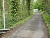 Am Eichenhang via Broichbachtal