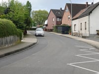 Am Buschend über Herman-Löns-Strasse
