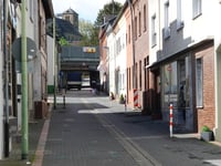 Gut Kammerbusch via Dechant-Kallen-Strasse