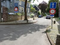 Schönefelderstrasse über Auf'm Rain