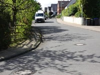 Hausbuschgasse über Grüner Weg