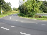 Strass von Kreuzau über Horm
