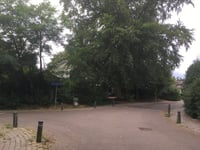 Rozenheuvel über De Genestetlaan