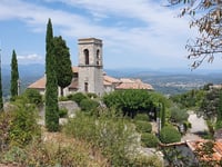 Rocher de Sampzon über Route de la Bastide