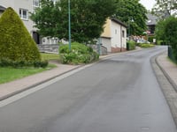 Longkamp über Kleinicher Strasse