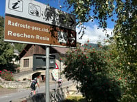Reschenpass von Laatsch über Burgels
