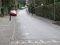 Albertus Perkstraat über Schuttersweg
