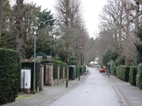 Albertus Perkstraat über Schuttersweg