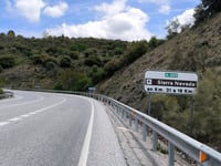 Alto de Hazallanas depuis Pinos Genil
