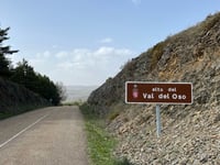 Alto del Val del Oso depuis Requejo