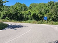 Salita di Sassofeltrio vanuit Molino Renzini