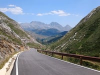 Alto La Farrapona über Veigas