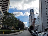 Am Henninger Turm über Hainer Weg