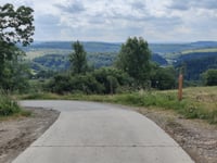 Au Delà les Monts from Fairon