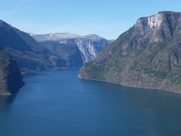 Aurlandsfjellet vanuit Aurlandsvangen
