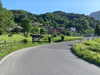 Baite di Mezzeno from Lenna via Lago Bernigolo