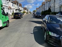 Beach Avenue über The Ridgeway