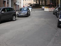 Bergstrasse über Bergdriesch