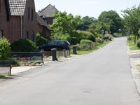 Bergstrasse von Schottheide