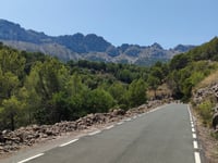 Bèrnia via Pinos
