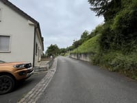 Bettenduerfer Bierg via Moienflissen