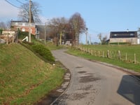 Bilstain über Village