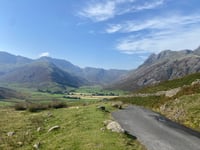 Blea Tarn desde Old Dungeon Ghyll