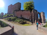Trifelsstrasse da Annweiler am Trifels